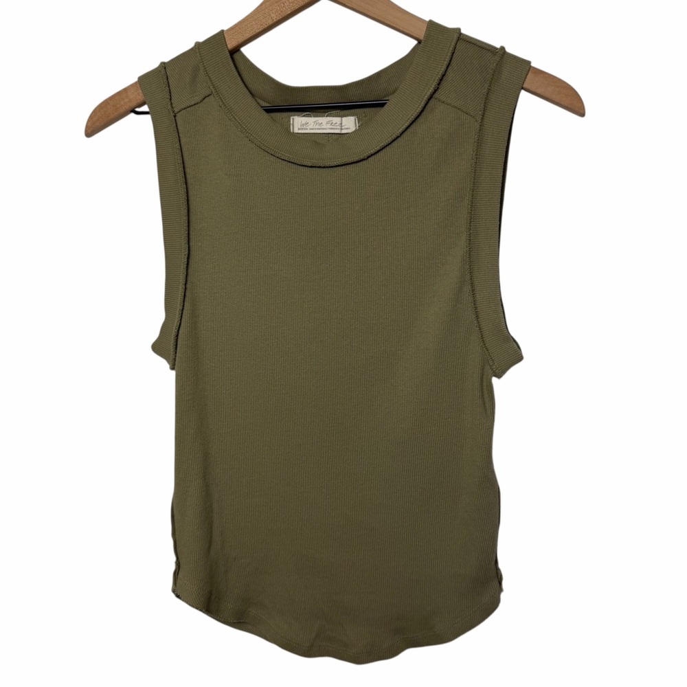WE THE FREE WOMENS GO TO CREWNECK COTTON TANK TOP SIZE MEDIUM 100% POLYESTER